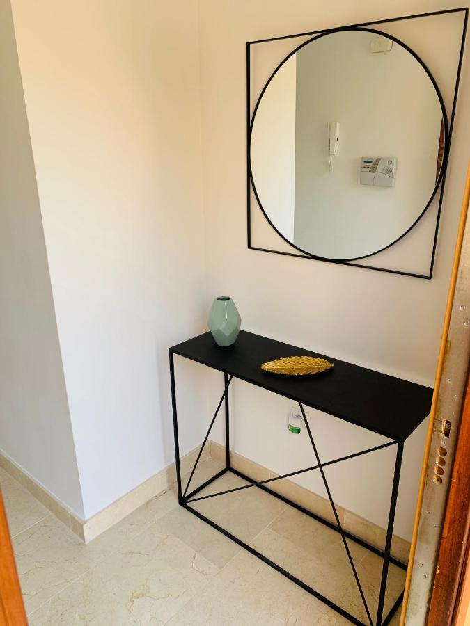 エステポナQuartiers Marbella Penthouse In Hacienda Cifuentes Benahavisアパートメント エクステリア 写真