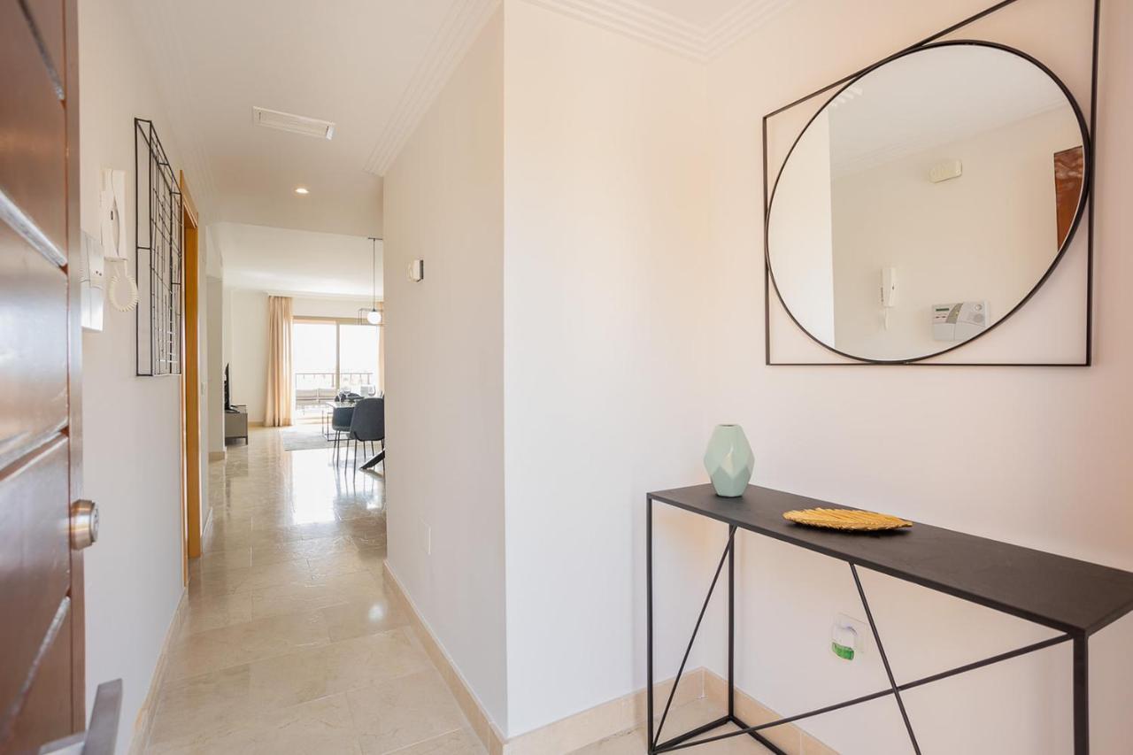 エステポナQuartiers Marbella Penthouse In Hacienda Cifuentes Benahavisアパートメント エクステリア 写真